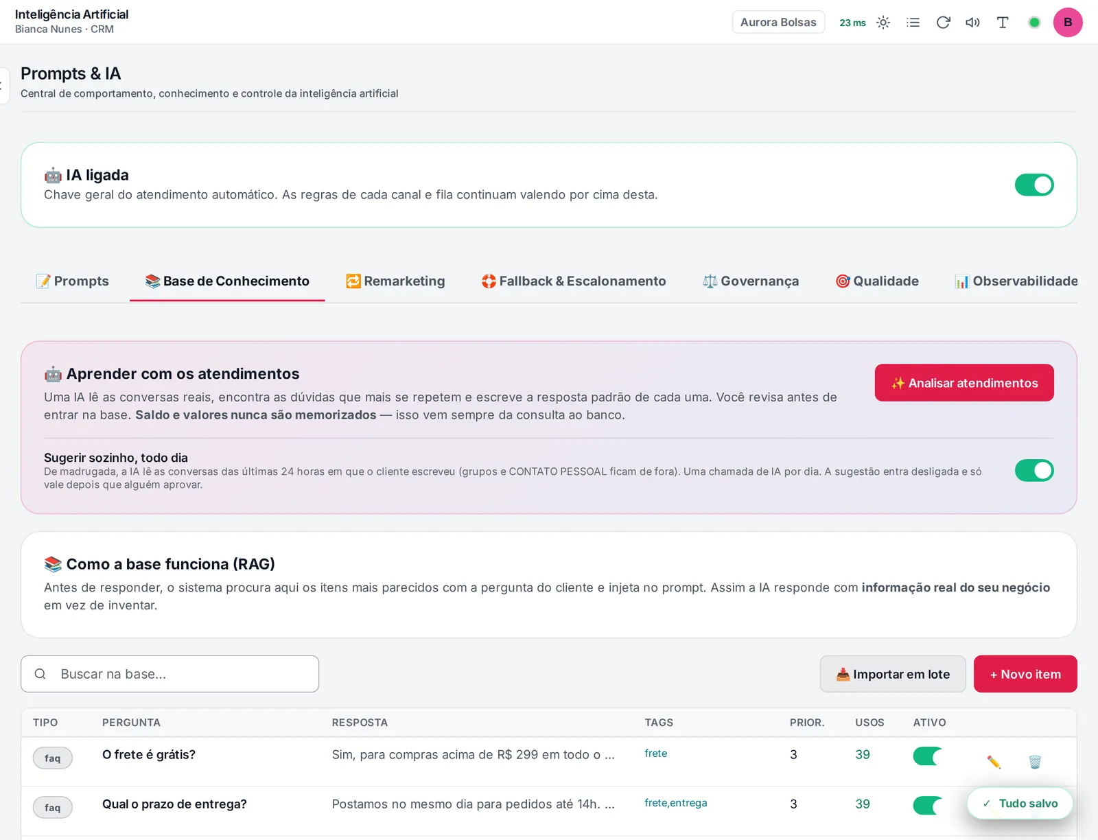 Tela de Prompts & IA com a base de conhecimento: aprender com os atendimentos e a lista de perguntas e respostas da loja